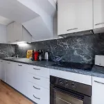 3 Pieces Des Jardins, Parking, 50m Plage, Clim Ментона