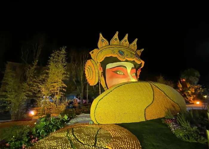 Apartment 3 Pieces Des Jardins, Parking, 50M Plage, Clim *