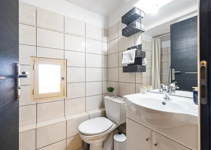 3 Pieces Des Jardins, Parking, 50M Plage, Clim Apartment *