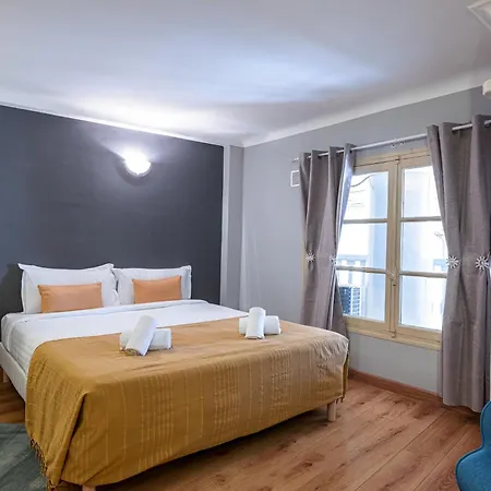 3 Pieces Des Jardins, Parking, 50m Plage, Clim Lejlighed