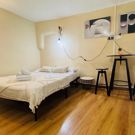 شقة T3 Emplacement Fete Du Citron Et Corso, Parking مينتون