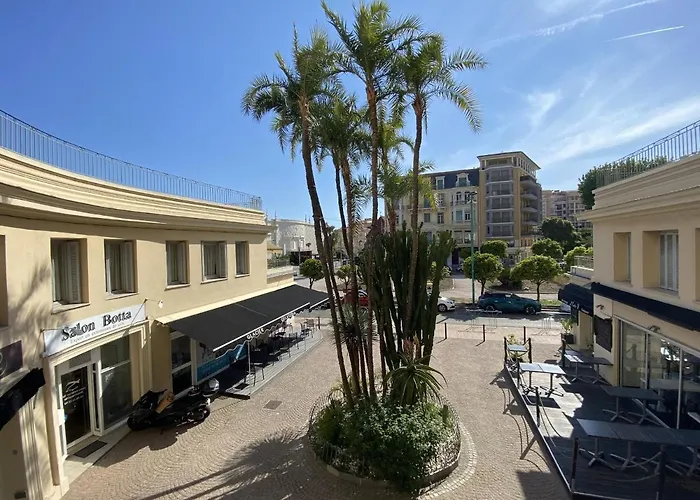 Διαμέρισμα 3 Pieces Des Jardins, Parking, 50M Plage, Clim Μεντόν