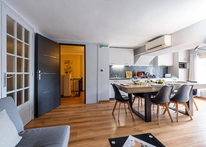 3 Pieces Des Jardins, Parking, 50m Plage, Clim *